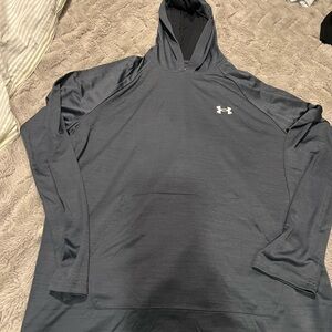 Under armour men’s dark Gray thin Hoodie